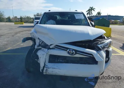 2024 Toyota 4Runner Sr5 from USA, damaged, VIN JTEEU5JR6R5310976
